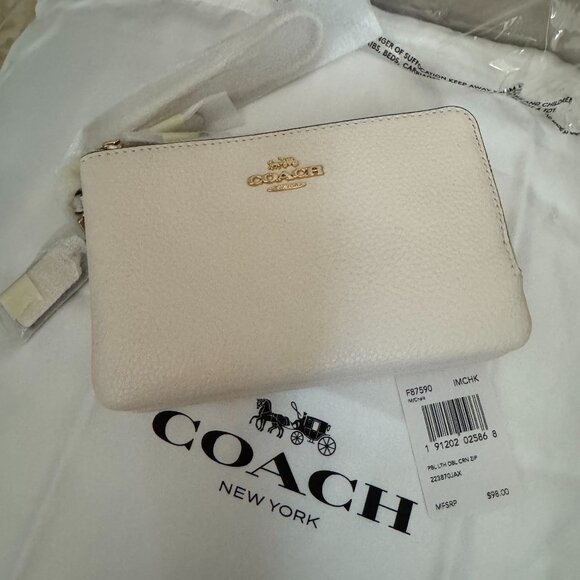 COACH Double Zip Chalk Leather Wristlet NWT - Picture 1 of 7